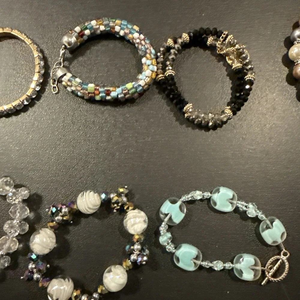 Lot Of 13 Glass Rhinestone Beaded Bracelets Bracelet Artsy Going Out Career Boho